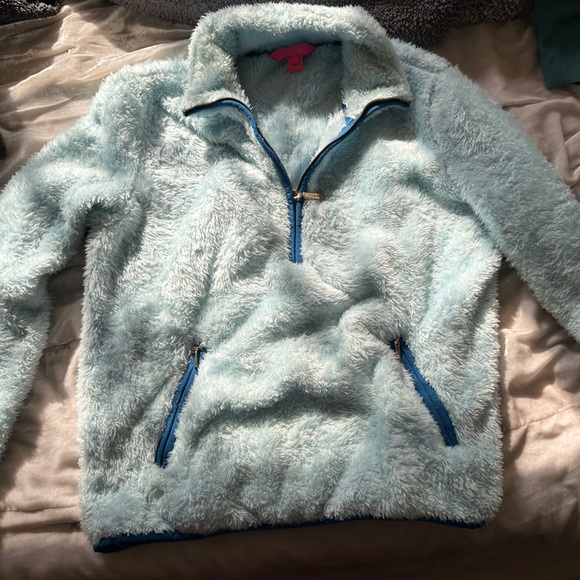 Lilly Pulitzer fuzzy quarter zip pullover with kangaroo pocket - Picture 1 of 2